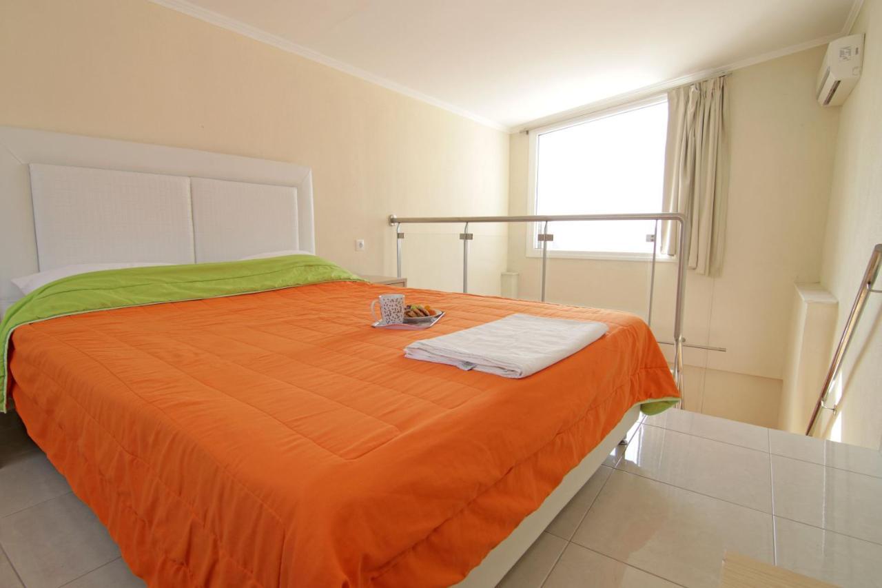 Mavridis Rooms 2 尼基季 外观 照片