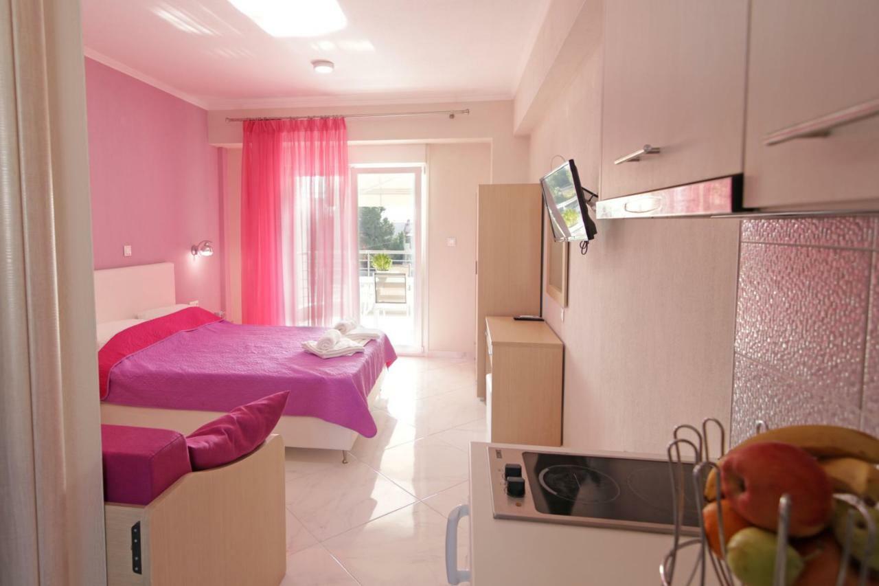 Mavridis Rooms 2 尼基季 外观 照片
