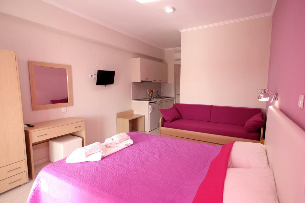 Mavridis Rooms 2 尼基季 外观 照片