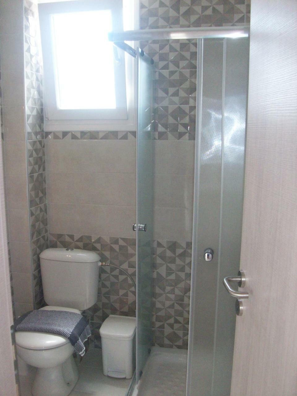 Mavridis Rooms 2 尼基季 外观 照片